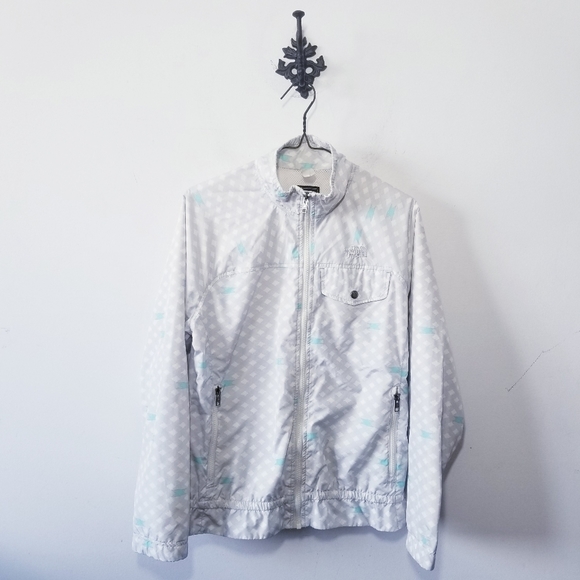 The North Face Jackets & Blazers - The North Face Lightweight Jacket Size L
